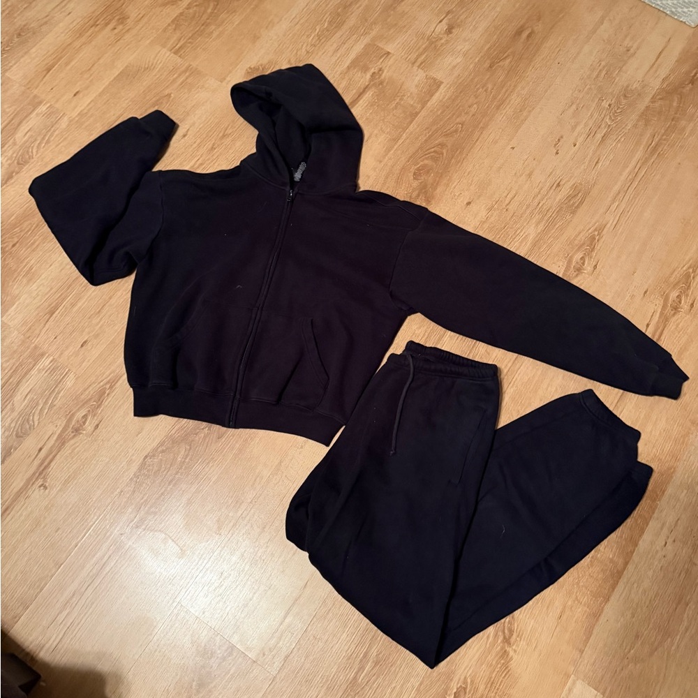 Skims Black Hoodie and Sweatpants Set